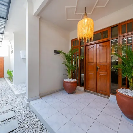 Villa Wes - Legian - 5 Bedroom - 4 Bath - Location Seminyak  Exterior photo